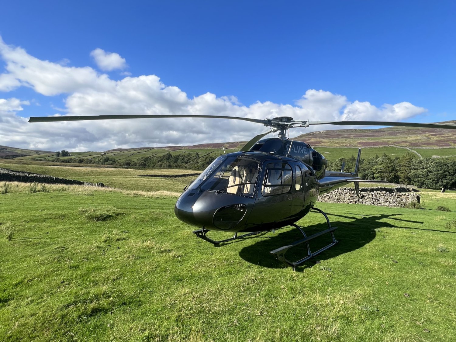 Hire A Private Helicopter For Your Romantic Couples Getaway Across The UK