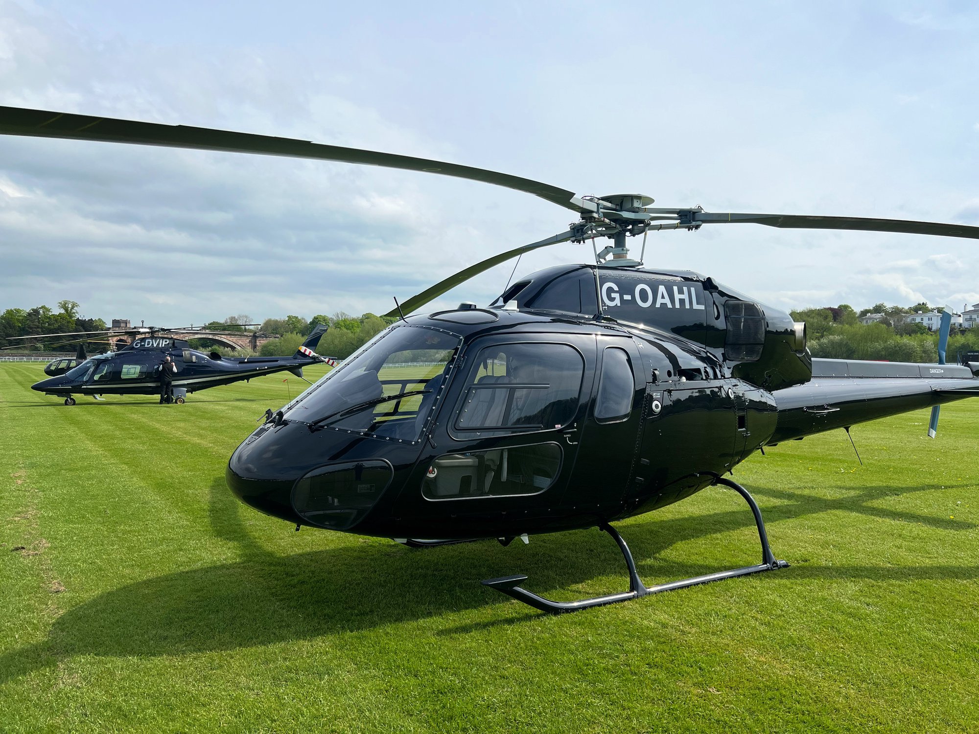 Why You Should Charter A Helicopter To Goodwood Revival Festival